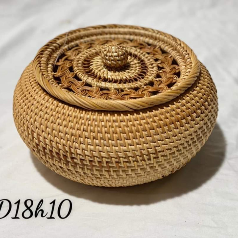 Rattan storage box